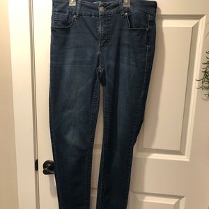Seven7 Jeans dark wash Skinny size 14